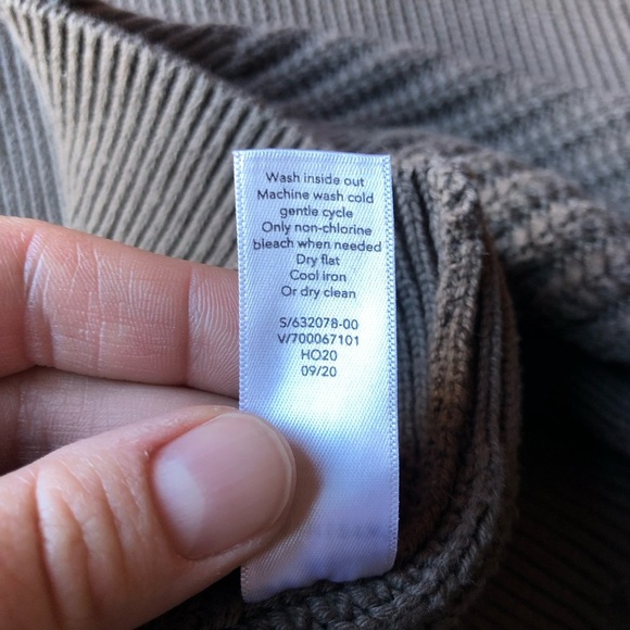 Athleta Teton V Neck Sweater Coffeehouse Brown Size XS - Picture 7 of 7